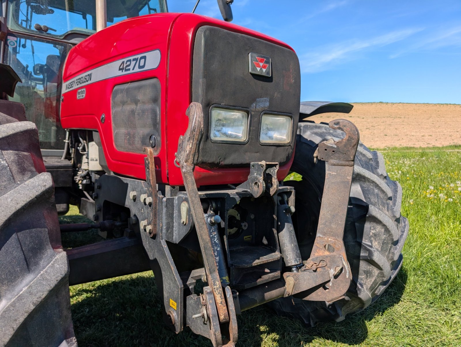 Traktor типа Massey Ferguson 4270, Gebrauchtmaschine в Meggenhofen (Фотография 2)