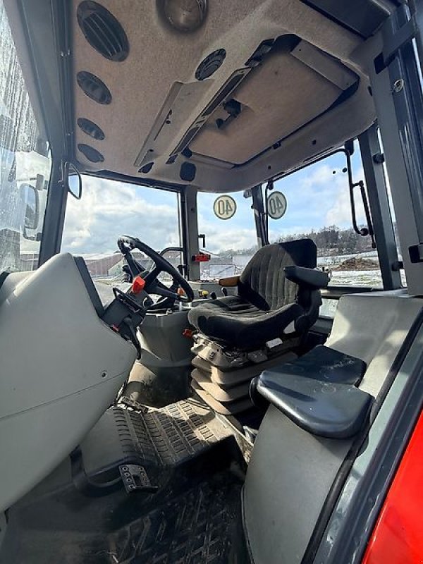 Traktor typu Massey Ferguson 4325, Gebrauchtmaschine w Steinau  (Zdjęcie 10)