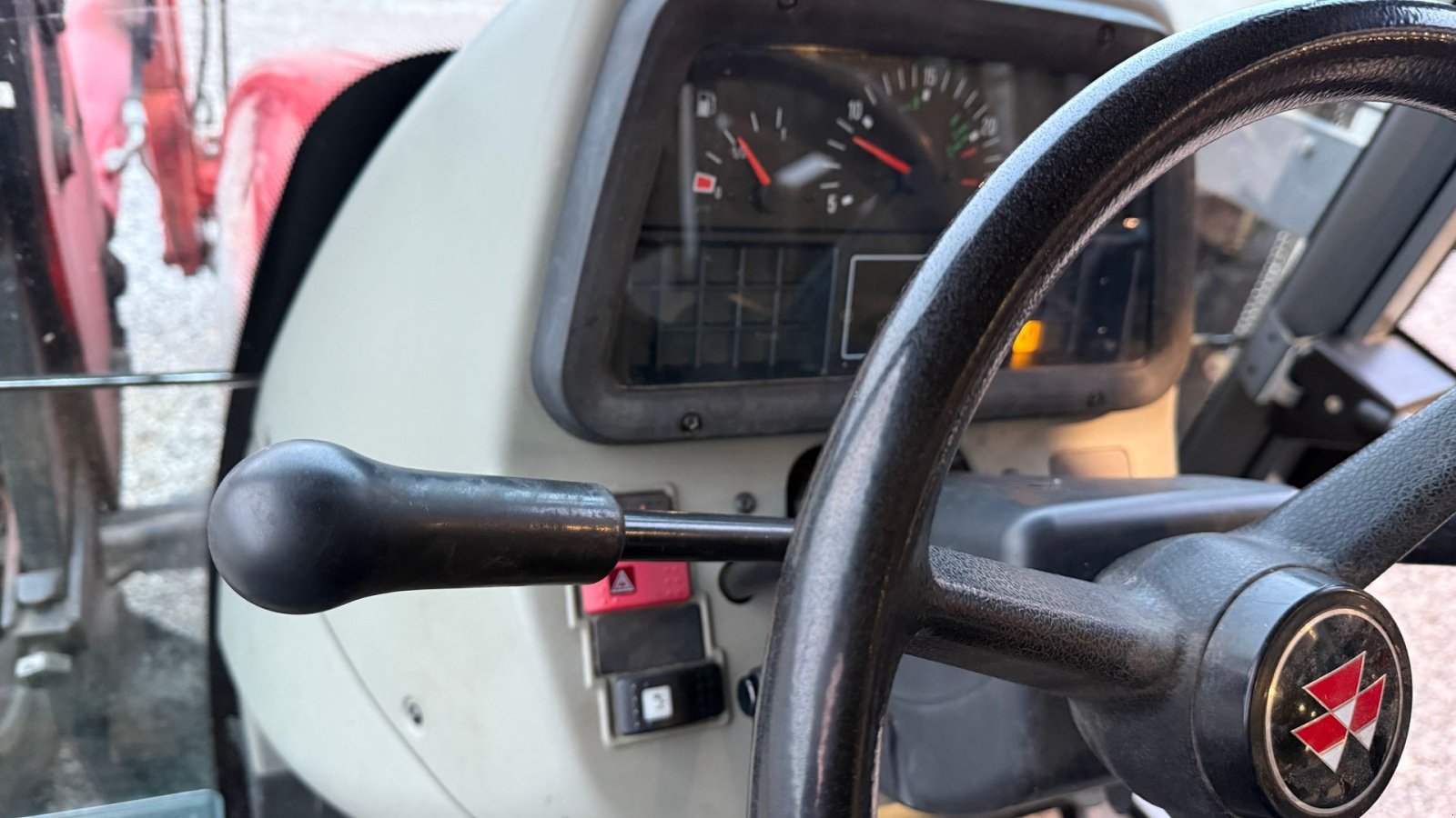 Traktor del tipo Massey Ferguson 4335, Gebrauchtmaschine en Hadsten (Imagen 13)