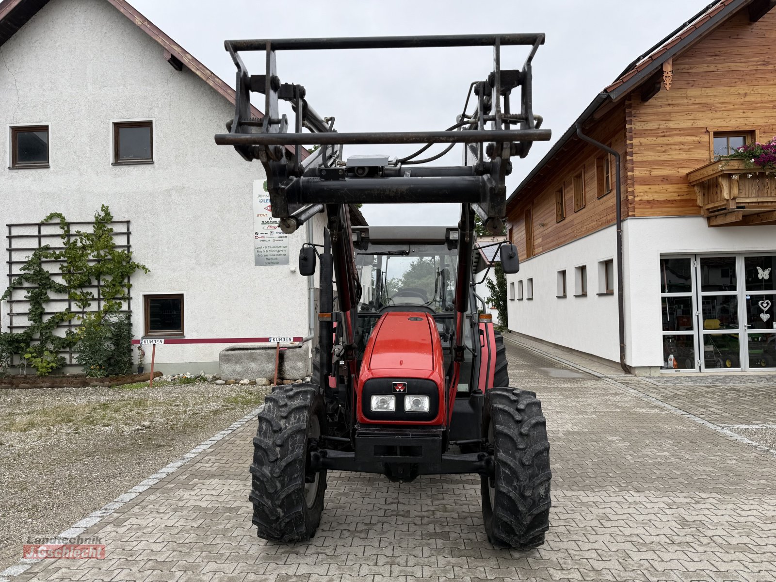Traktor от тип Massey Ferguson 4345, Gebrauchtmaschine в Mühldorf (Снимка 4)