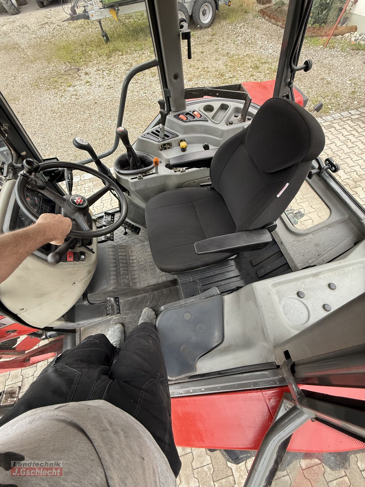 Traktor от тип Massey Ferguson 4345, Gebrauchtmaschine в Mühldorf (Снимка 19)