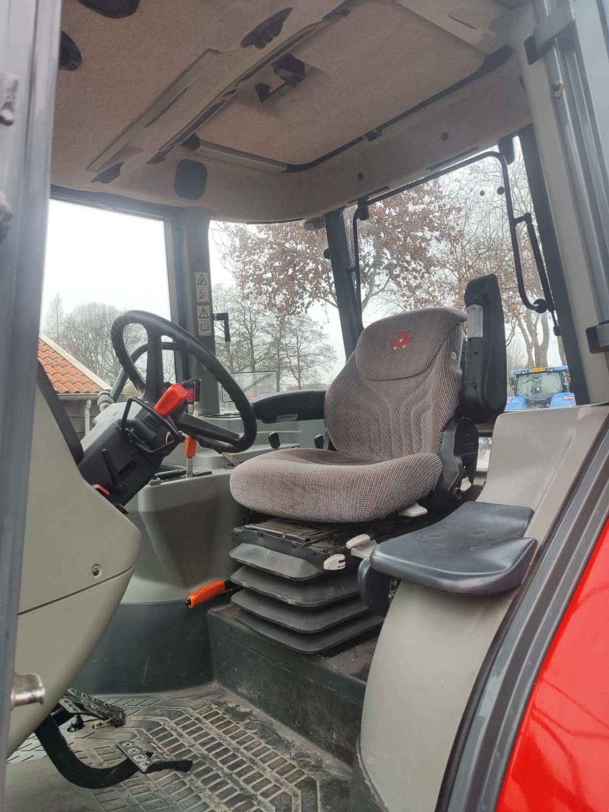 Traktor van het type Massey Ferguson 4345, Gebrauchtmaschine in Rouveen (Foto 5)