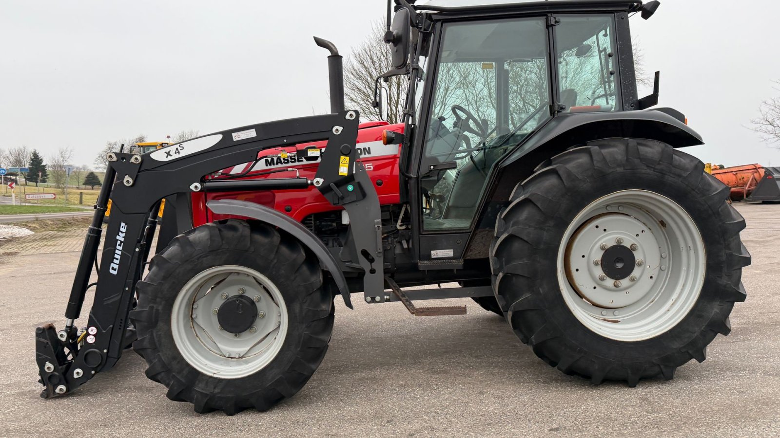 Traktor del tipo Massey Ferguson 4435 KUN 2900 TIMER!, Gebrauchtmaschine en Nørager (Imagen 3)