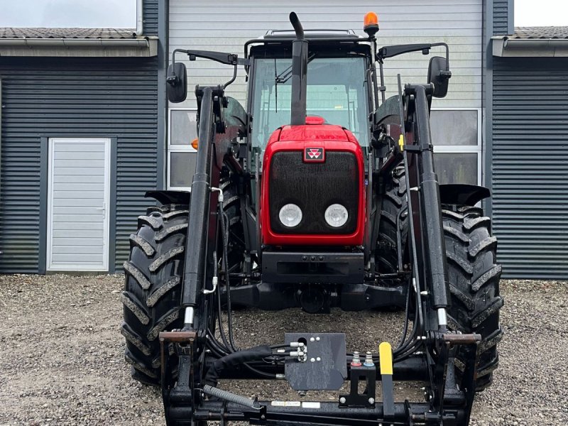 Traktor del tipo Massey Ferguson 4435, Gebrauchtmaschine en Grenaa (Imagen 1)