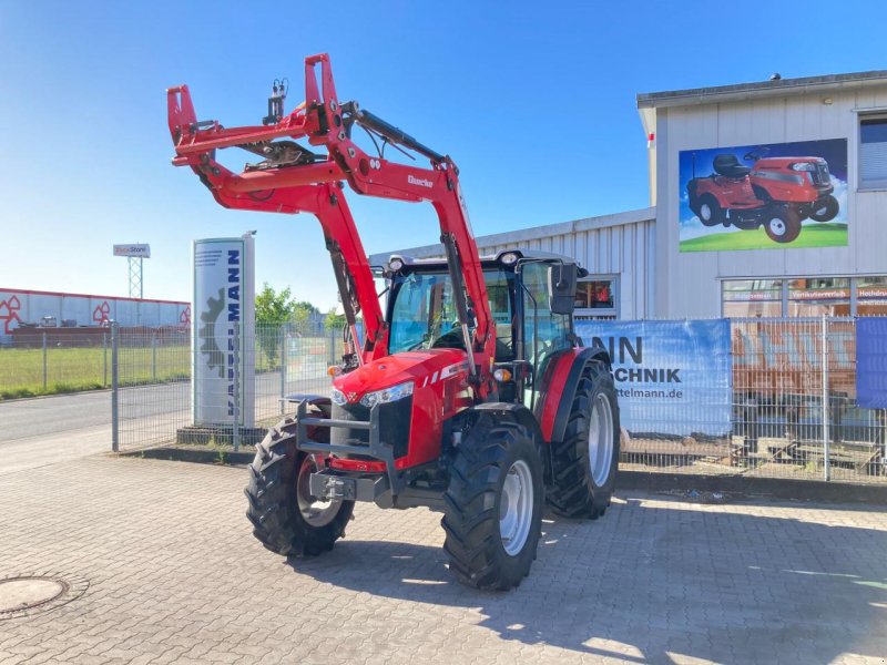 Traktor typu Massey Ferguson 4707 mit Klima, Gebrauchtmaschine v Stuhr