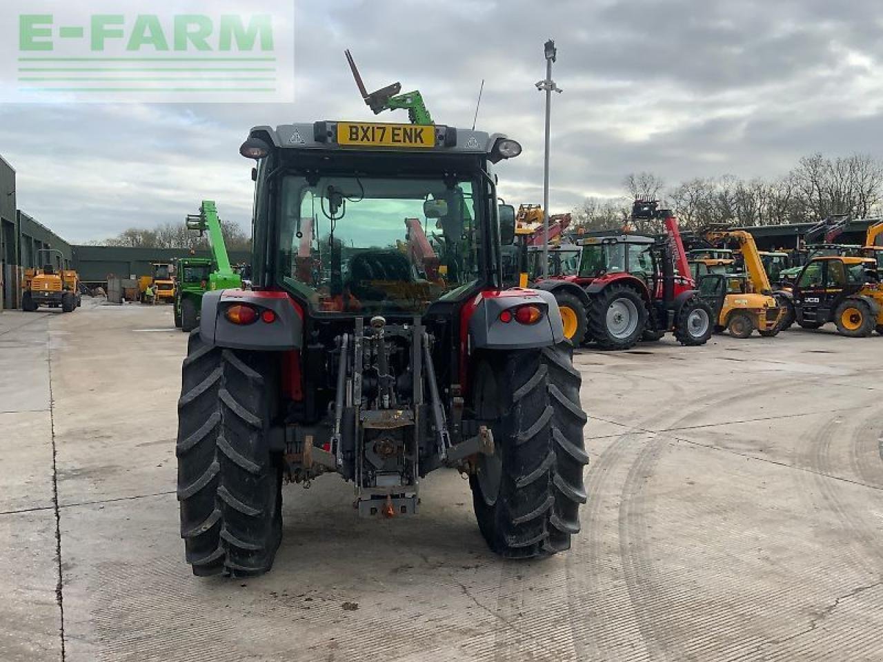 Traktor of the type Massey Ferguson 4707 tractor (st25398), Gebrauchtmaschine in SHAFTESBURY (Picture 9)