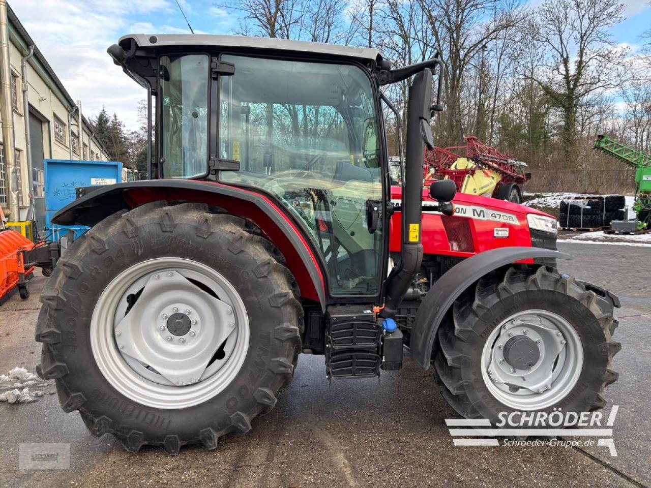 Traktor of the type Massey Ferguson 4708 M CAB ESSENTIAL, Gebrauchtmaschine in Langenweddingen (Picture 9)