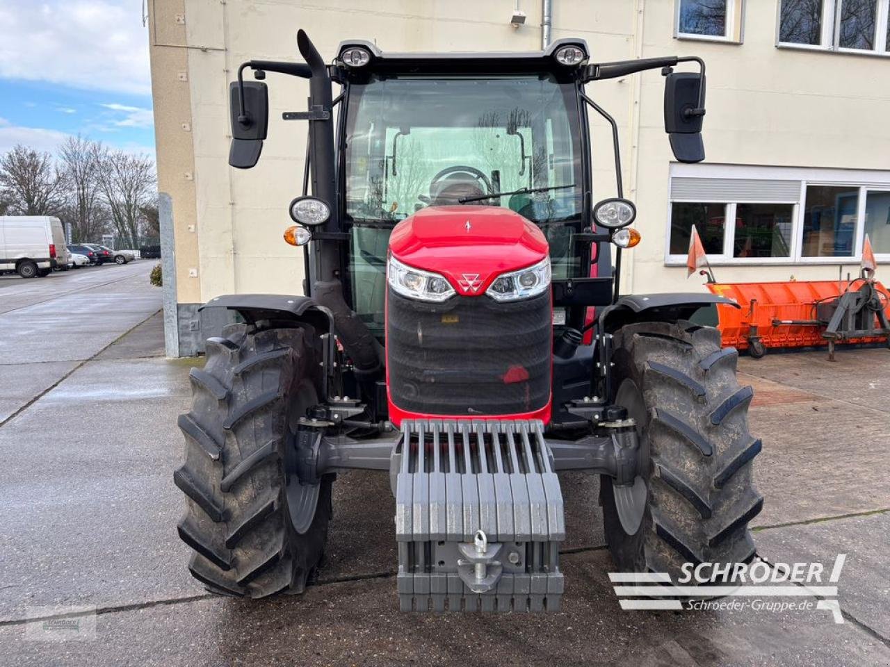 Traktor of the type Massey Ferguson 4708 M CAB ESSENTIAL, Gebrauchtmaschine in Langenweddingen (Picture 11)