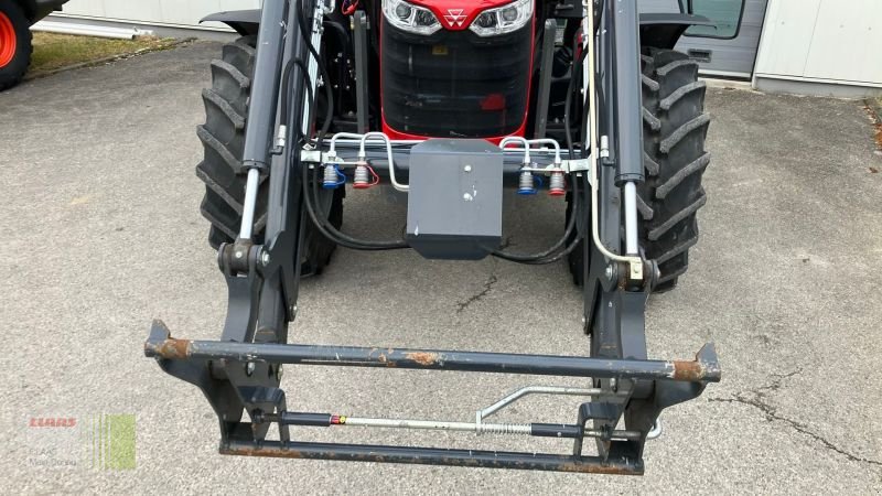 Traktor van het type Massey Ferguson 4708 M, Gebrauchtmaschine in Vohburg (Foto 15)