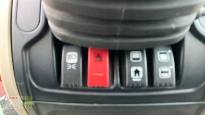 Traktor van het type Massey Ferguson 4708 M, Gebrauchtmaschine in Vohburg (Foto 13)