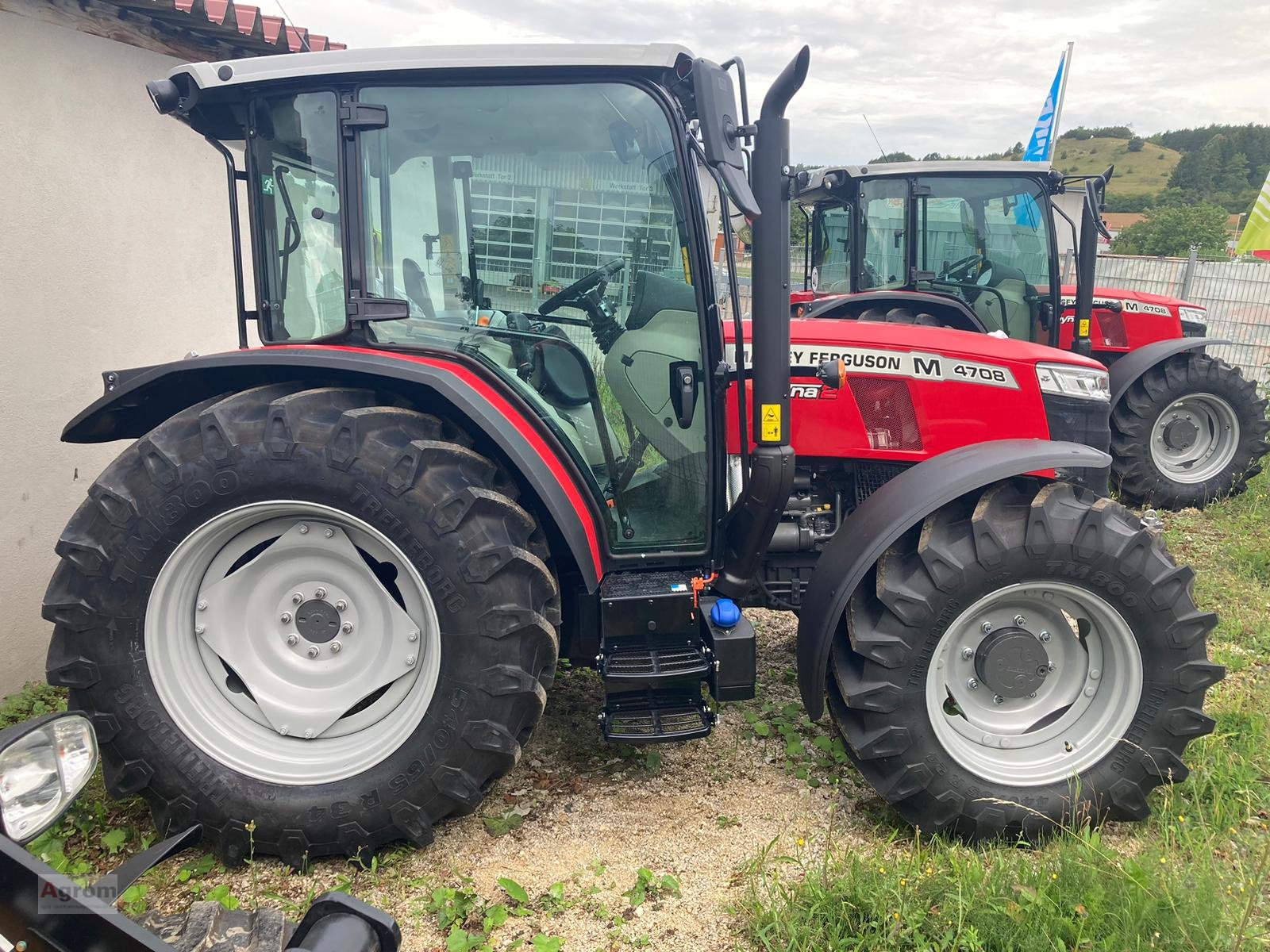 Traktor a típus Massey Ferguson 4708 M, Neumaschine ekkor: Münsingen (Kép 2)