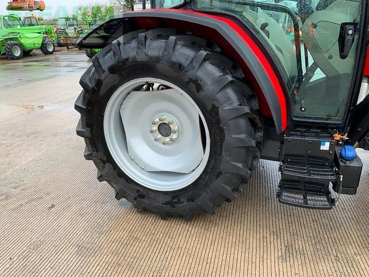 Traktor Türe ait Massey Ferguson 4708 tractor (st25740), Gebrauchtmaschine içinde SHAFTESBURY (resim 11)