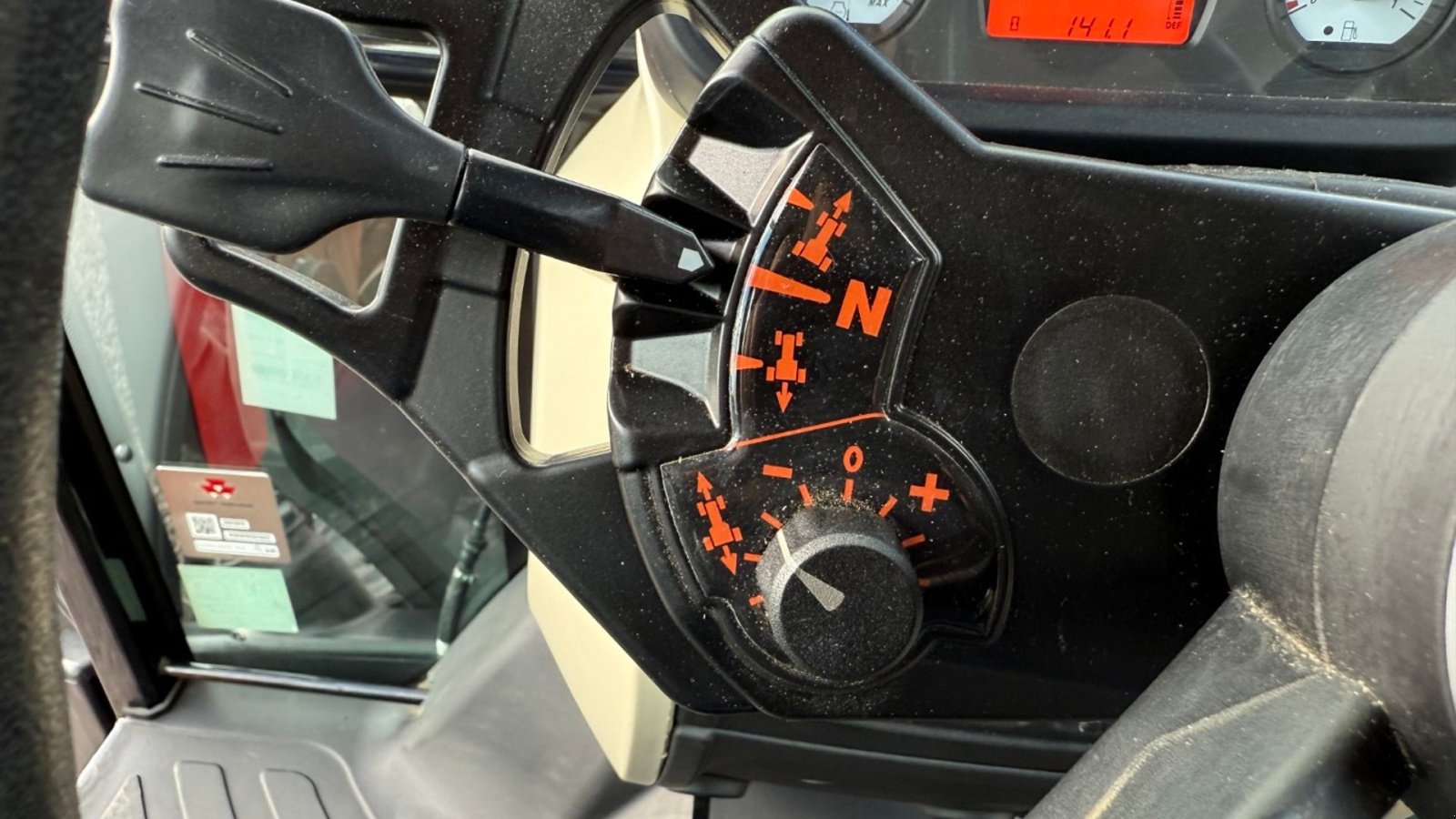 Traktor typu Massey Ferguson 4708, Gebrauchtmaschine v Hadsten (Obrázek 24)