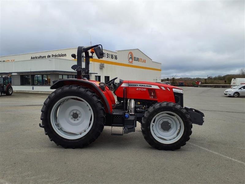 Traktor des Typs Massey Ferguson 4708, Gebrauchtmaschine in ANTIGNY (Bild 4)