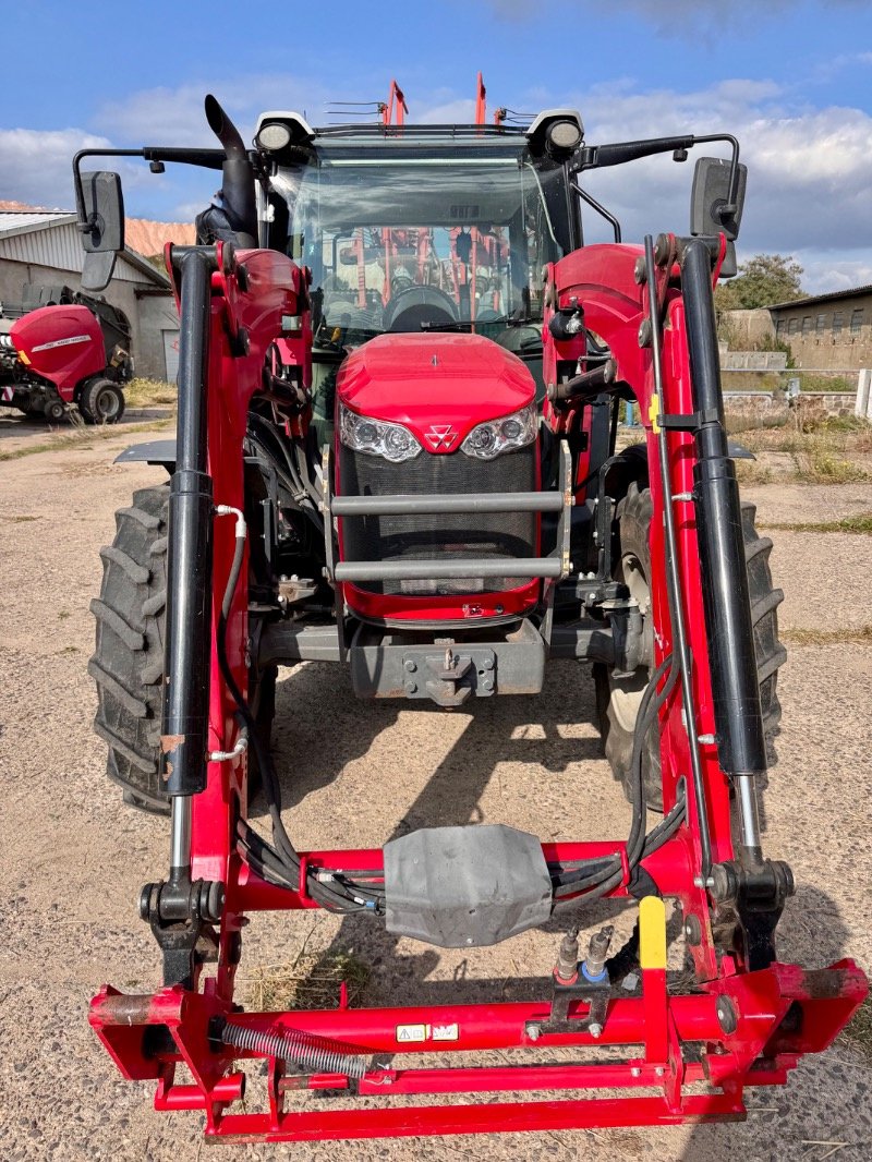 Traktor Türe ait Massey Ferguson 4708, Neumaschine içinde Löwenberger Land (resim 2)