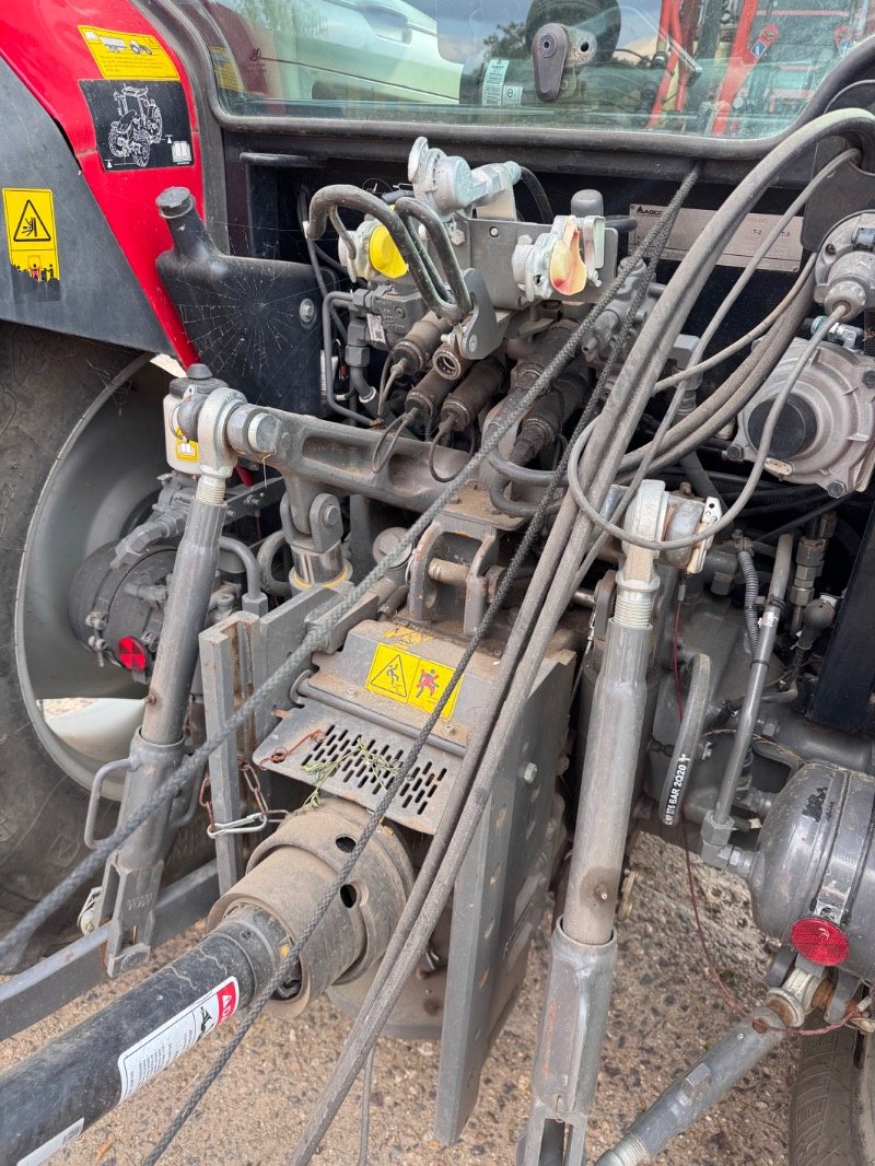 Traktor Türe ait Massey Ferguson 4708, Neumaschine içinde Löwenberger Land (resim 7)