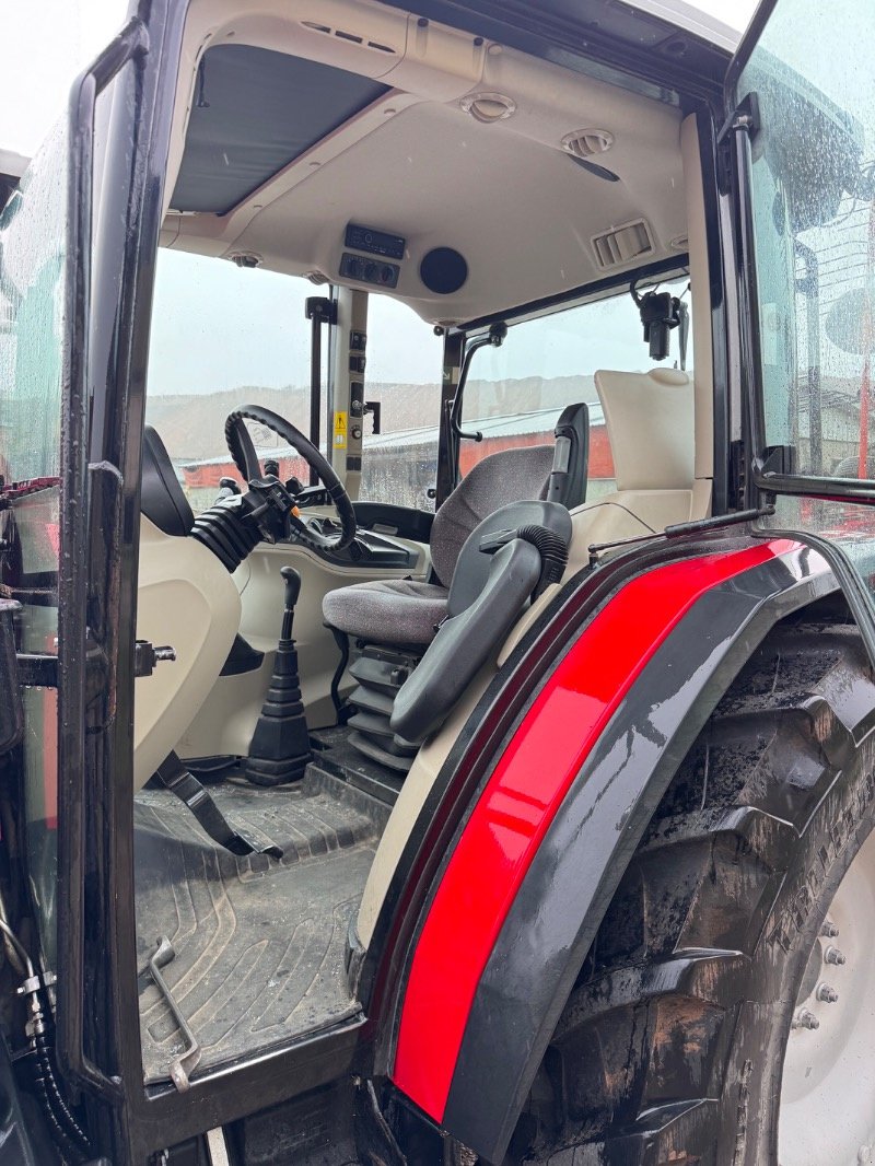 Traktor Türe ait Massey Ferguson 4708, Neumaschine içinde Löwenberger Land (resim 16)