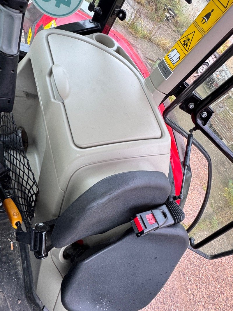 Traktor Türe ait Massey Ferguson 4708, Neumaschine içinde Löwenberger Land (resim 12)