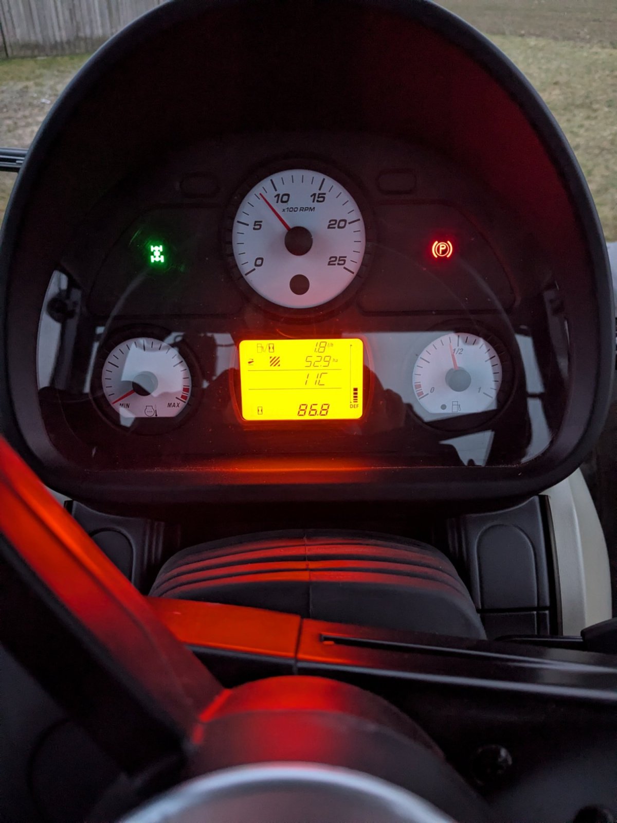 Traktor типа Massey Ferguson 4708M, Gebrauchtmaschine в Baierbach (Фотография 10)