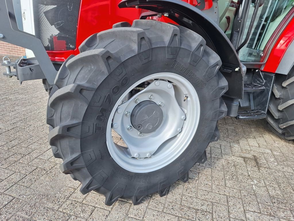 Traktor typu Massey Ferguson 4709 CAB ESSENTIAL, Neumaschine v MARIENHEEM (Obrázek 11)