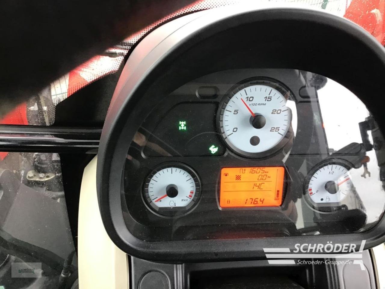 Traktor от тип Massey Ferguson 4709 M CAB ESSENTIAL, Neumaschine в Völkersen (Снимка 3)