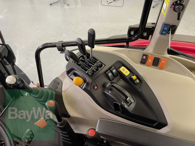 Traktor van het type Massey Ferguson 4709 M DYNA-2 ESSENTIAL, Gebrauchtmaschine in Bamberg (Foto 15)