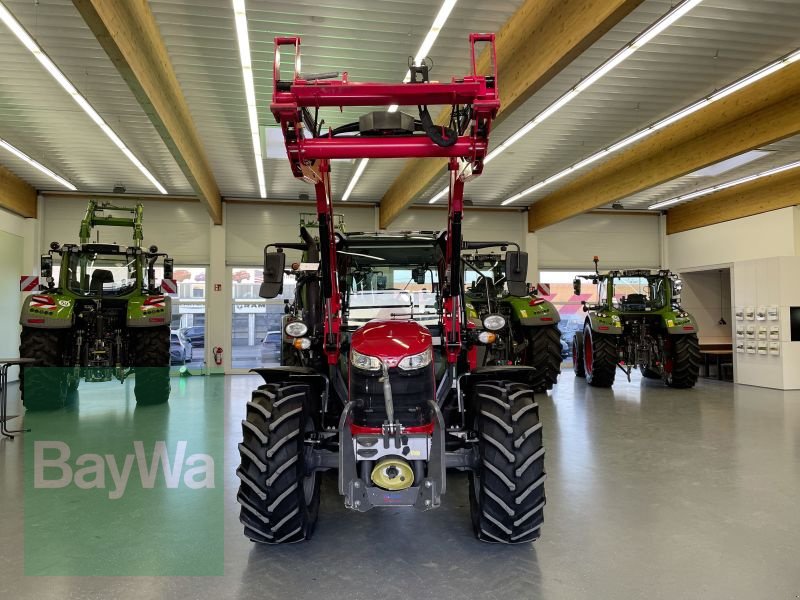 Traktor van het type Massey Ferguson 4709 M DYNA-2 ESSENTIAL, Gebrauchtmaschine in Bamberg (Foto 9)