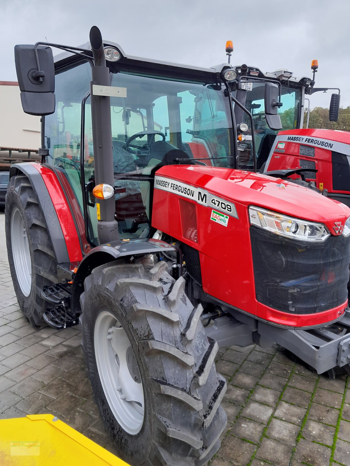 Traktor typu Massey Ferguson 4709, Neumaschine v Ingelfingen-Stachenhausen (Obrázek 1)