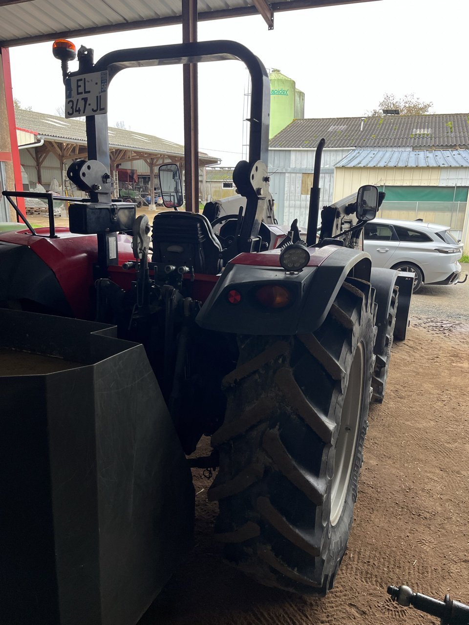 Traktor typu Massey Ferguson 4709, Gebrauchtmaschine v MALESTROIT (Obrázek 3)