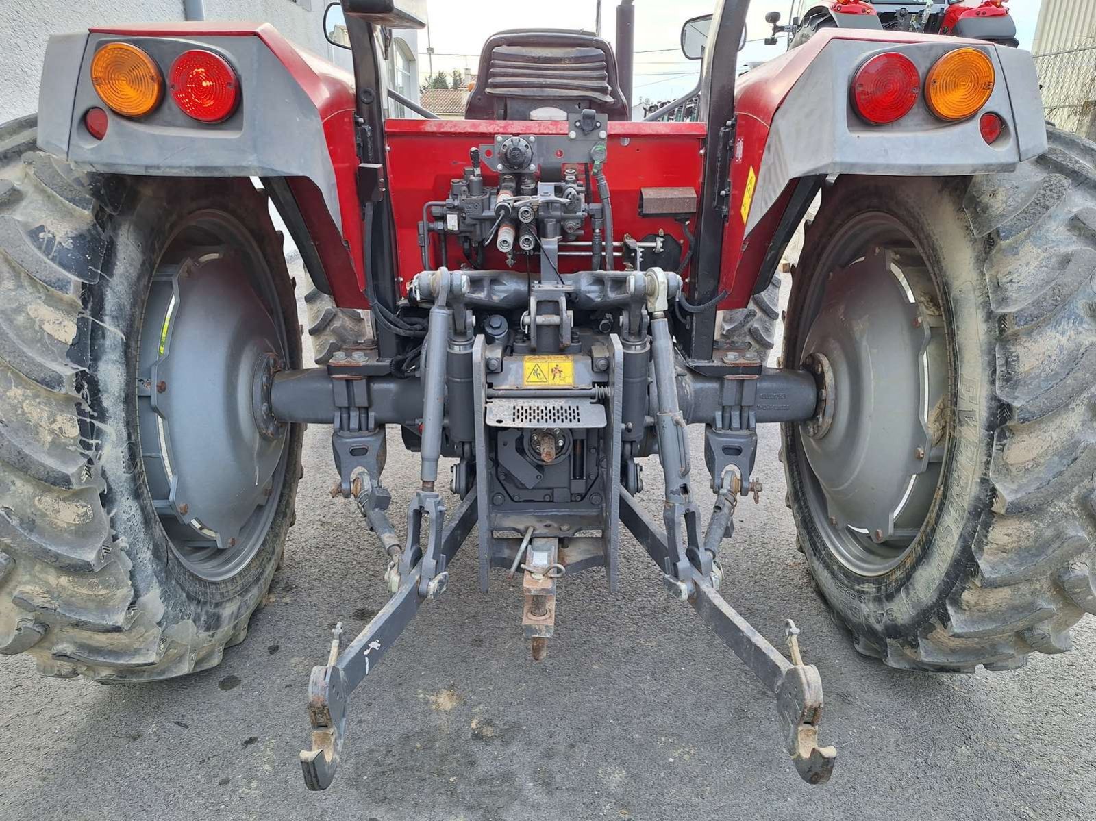 Traktor of the type Massey Ferguson 4709, Gebrauchtmaschine in UCHAUD (Picture 5)