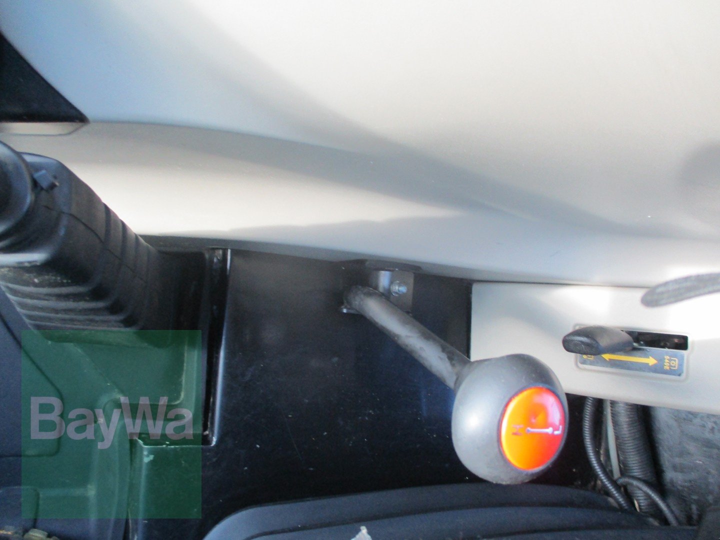 Traktor от тип Massey Ferguson 4709, Gebrauchtmaschine в Schönau b.Tuntenhausen (Снимка 29)