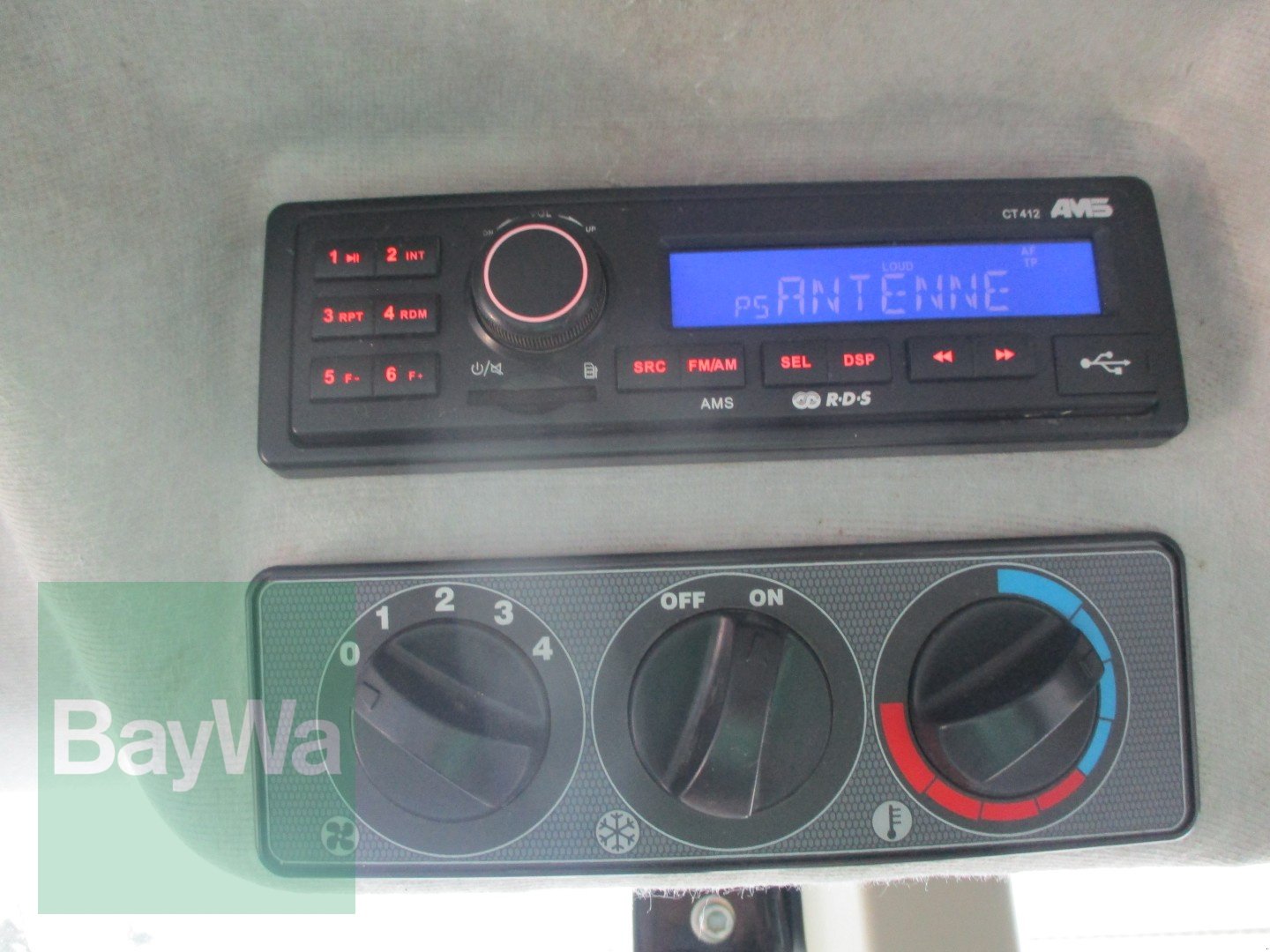 Traktor от тип Massey Ferguson 4709, Gebrauchtmaschine в Schönau b.Tuntenhausen (Снимка 30)