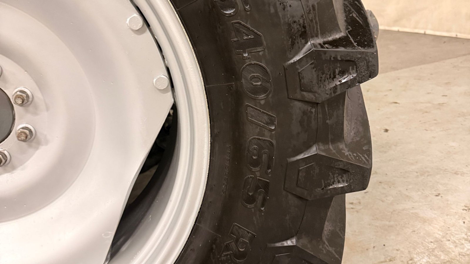 Traktor Türe ait Massey Ferguson 4709, Gebrauchtmaschine içinde Ølen (resim 11)