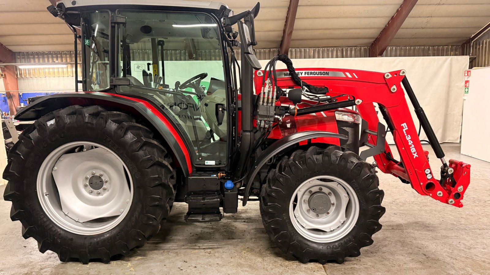 Traktor Türe ait Massey Ferguson 4709, Gebrauchtmaschine içinde Ølen (resim 7)