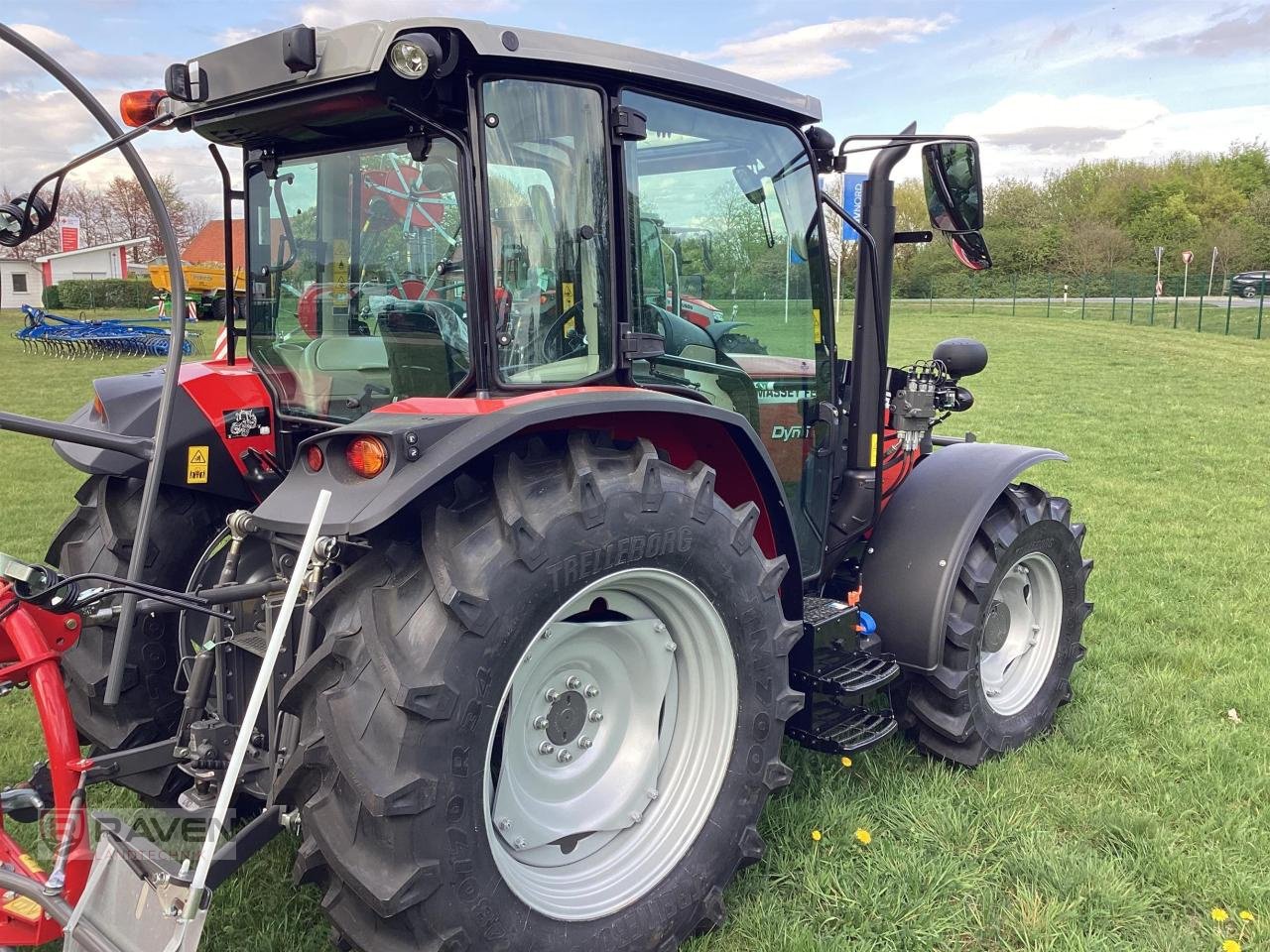 Traktor типа Massey Ferguson 4709M Cab, Neumaschine в Sulingen (Фотография 5)