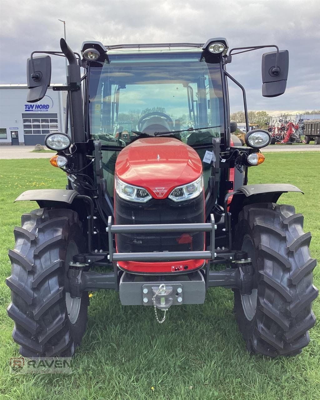 Traktor типа Massey Ferguson 4709M Cab, Neumaschine в Sulingen (Фотография 9)