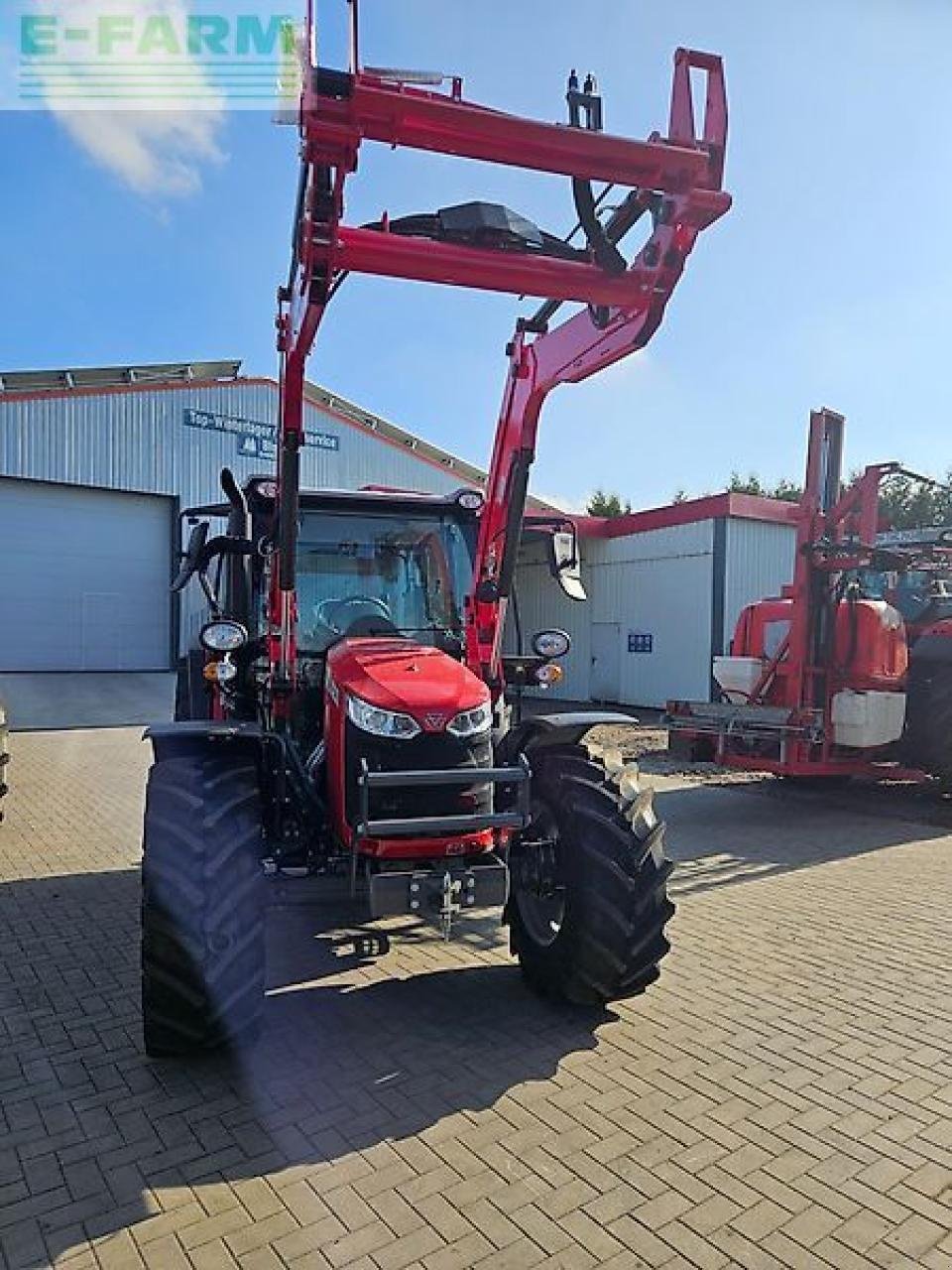 Traktor des Typs Massey Ferguson 4709m dyna-2, Gebrauchtmaschine in STAPEL (Bild 2)