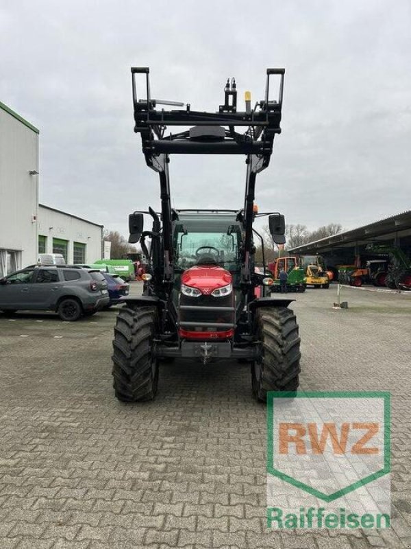 Traktor от тип Massey Ferguson 4709M Dyna 2, Gebrauchtmaschine в Geldern (Снимка 7)