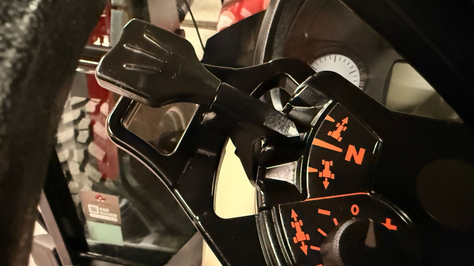 Traktor van het type Massey Ferguson 4710M, Gebrauchtmaschine in Ølen (Foto 16)