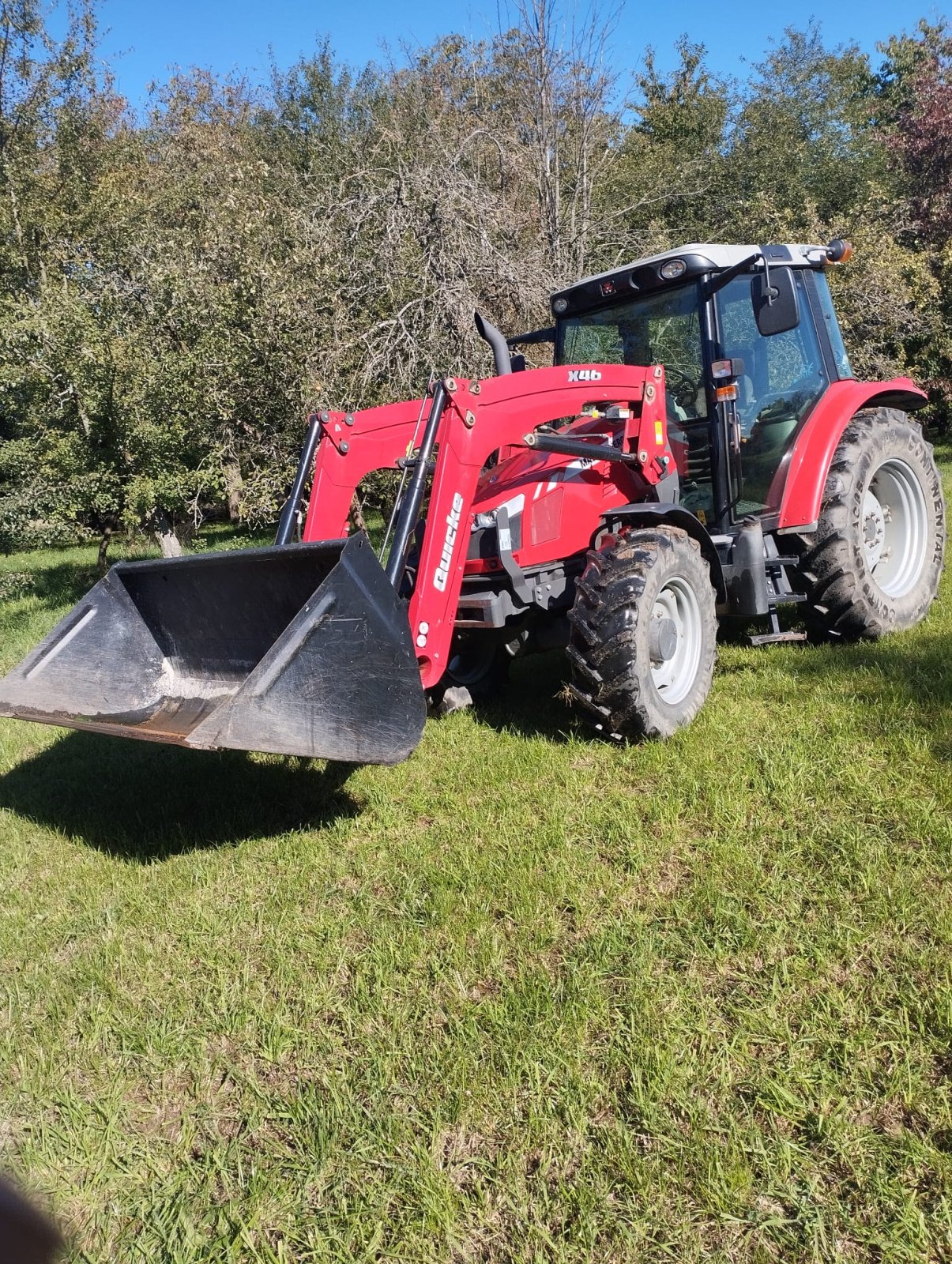 Traktor of the type Massey Ferguson 5410, Gebrauchtmaschine in Budetsko (Picture 1)