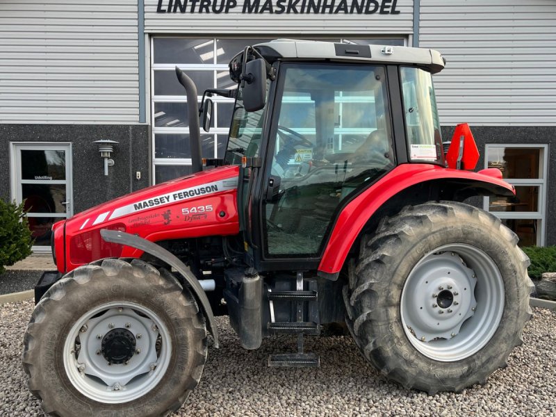 Traktor del tipo Massey Ferguson 5435 Stepnose med utrolig godt udsyn. Dyna 4. Handy velholdt traktor, Gebrauchtmaschine en Lintrup