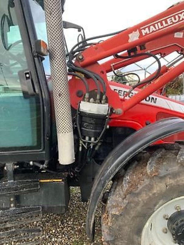 Traktor типа Massey Ferguson 5435, Gebrauchtmaschine в Muespach (Фотография 5)