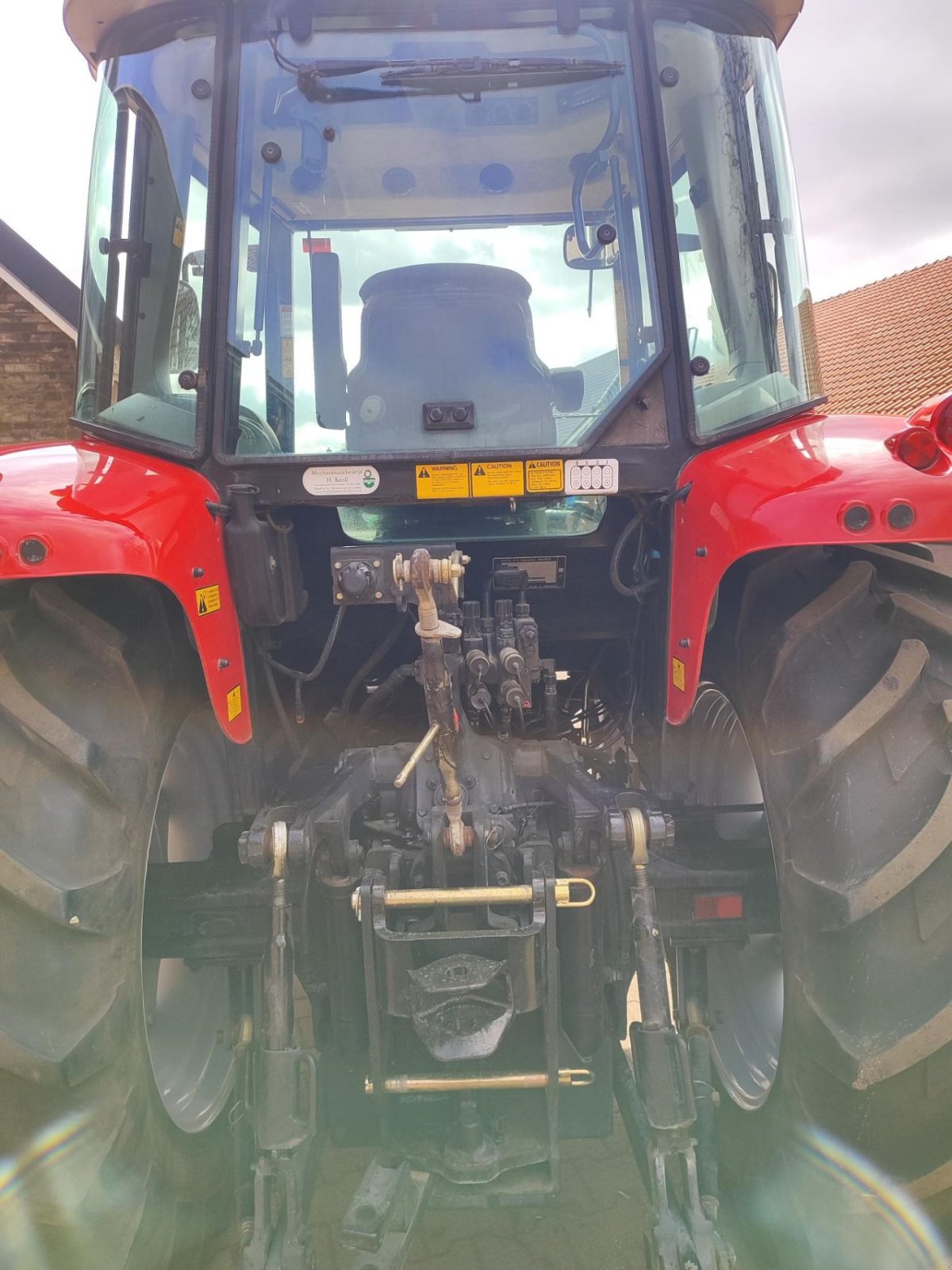 Traktor des Typs Massey Ferguson 5435, Gebrauchtmaschine in Rouveen (Bild 3)