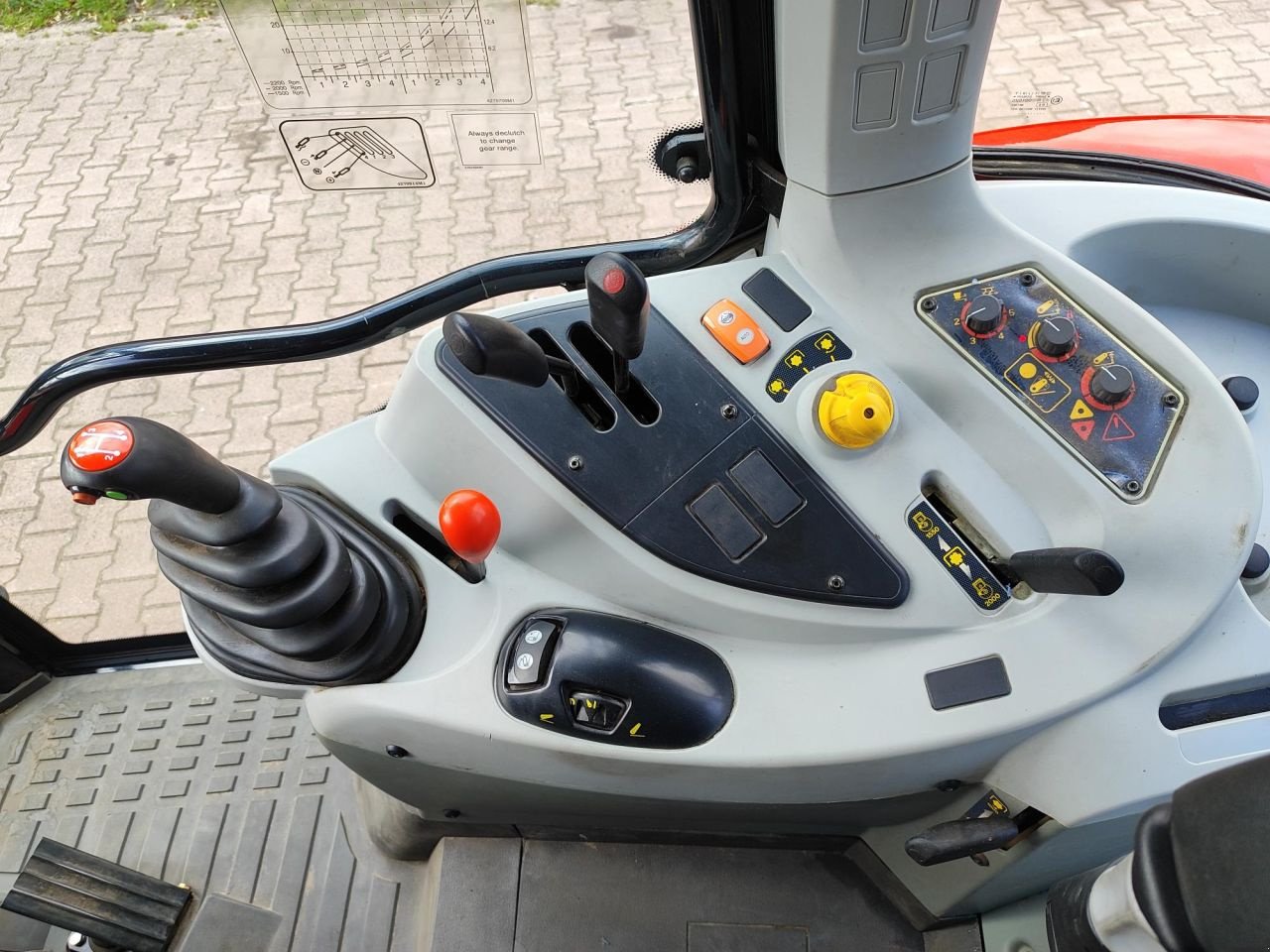 Traktor типа Massey Ferguson 5435, Gebrauchtmaschine в Rouveen (Фотография 6)