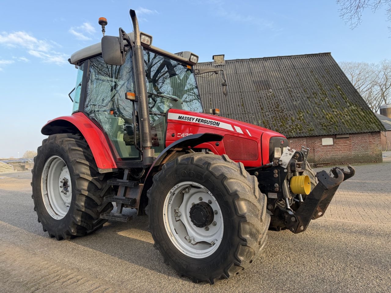 Traktor typu Massey Ferguson 5435, Gebrauchtmaschine w Rossum (Zdjęcie 2)