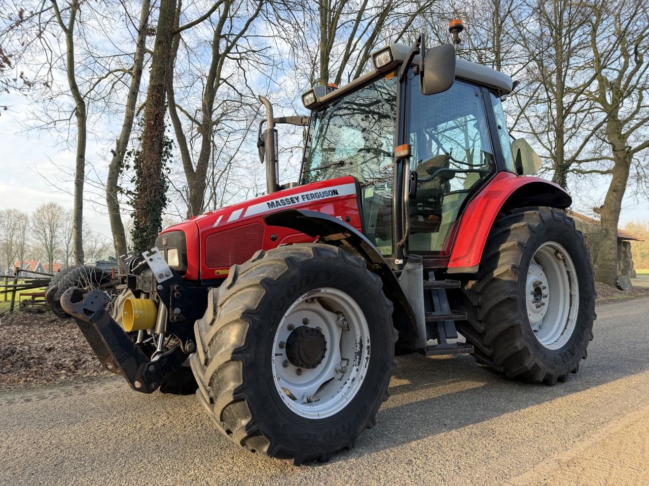 Traktor typu Massey Ferguson 5435, Gebrauchtmaschine w Rossum (Zdjęcie 3)