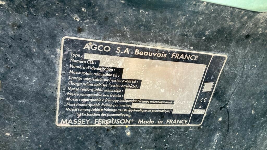 Traktor of the type Massey Ferguson 5440 DYNA 4 CHARGEUR, Gebrauchtmaschine in VAROIS & CHAIGNOT (Picture 11)