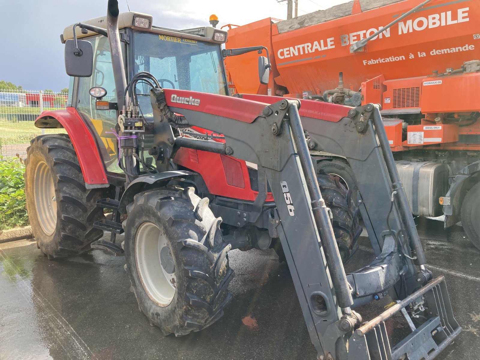 Traktor of the type Massey Ferguson 5440 DYNA 4 CHARGEUR, Gebrauchtmaschine in VAROIS & CHAIGNOT (Picture 3)