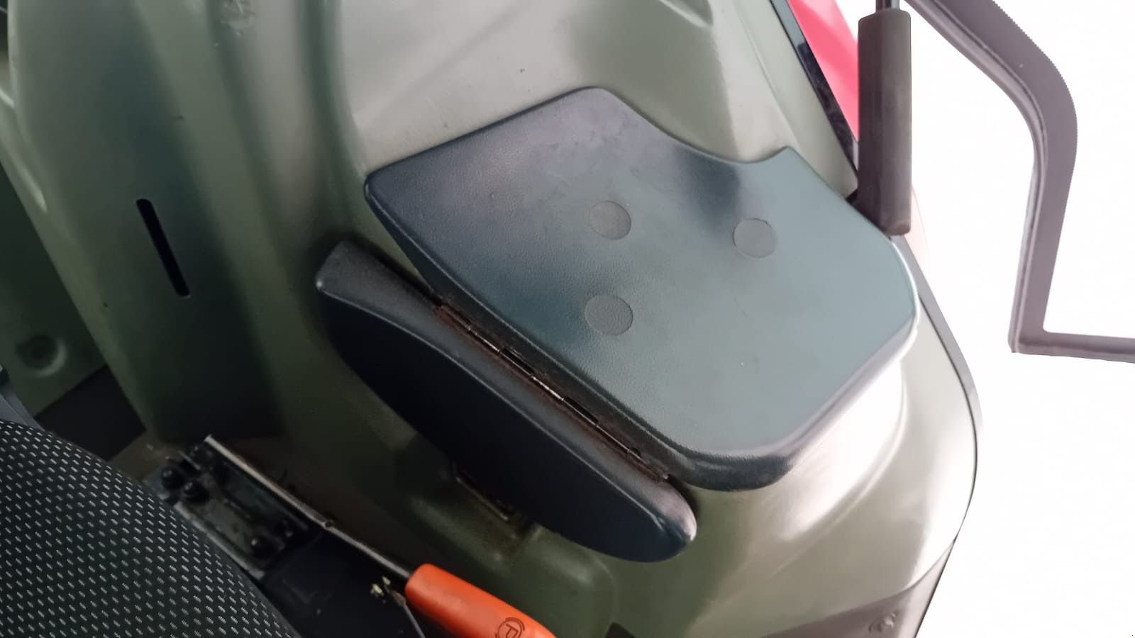 Traktor typu Massey Ferguson 5445-4 Standard, Gebrauchtmaschine w NATTERNBACH (Zdjęcie 21)