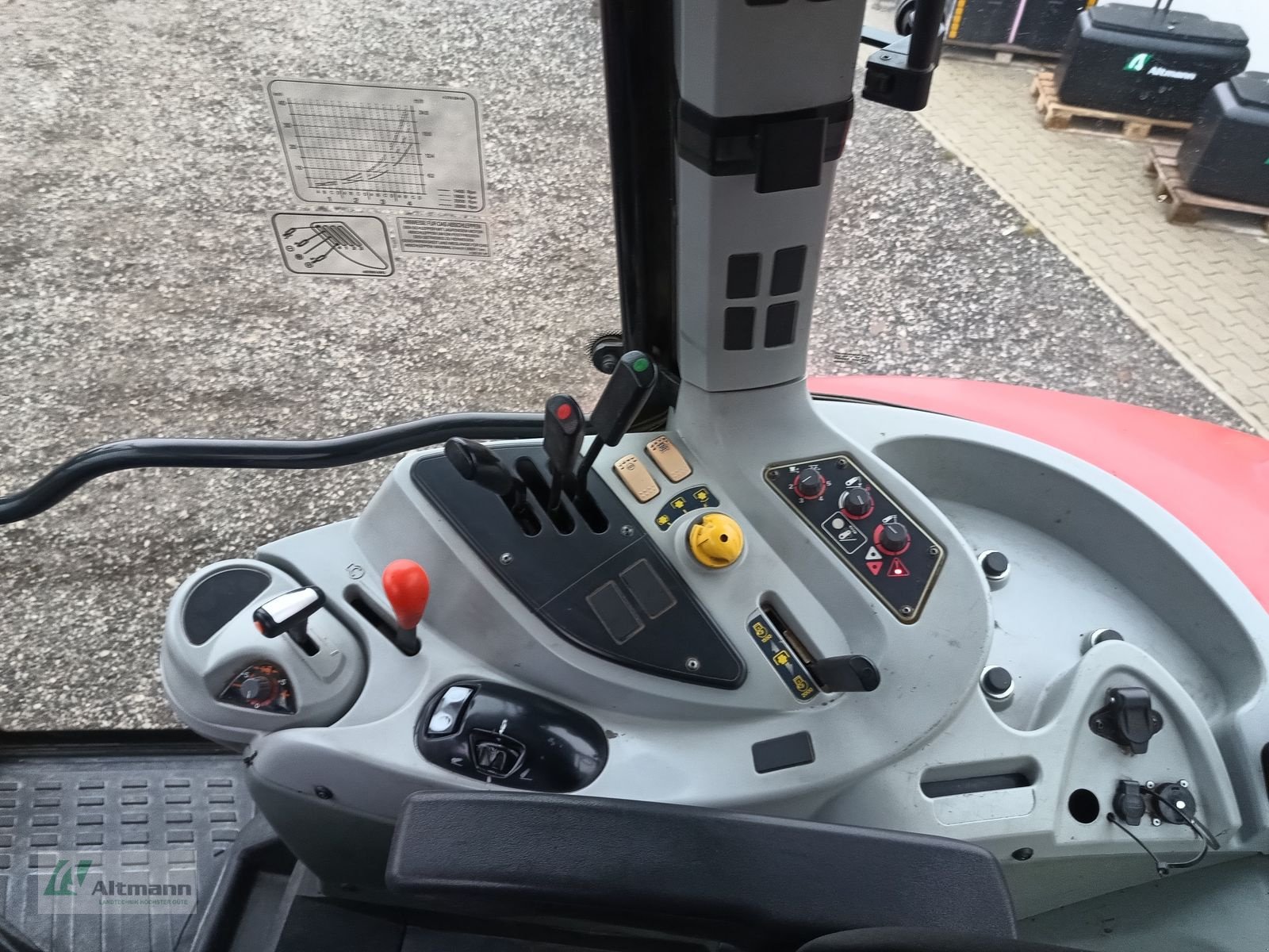 Traktor des Typs Massey Ferguson 5445-4 Standard, Gebrauchtmaschine in Lanzenkirchen (Bild 8)